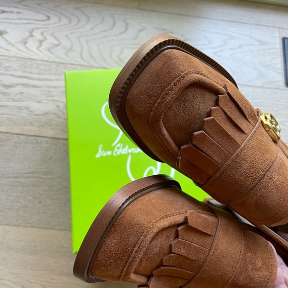 Sam Edelman Tan Loafers with Gold Accent - Picture 11 of 15